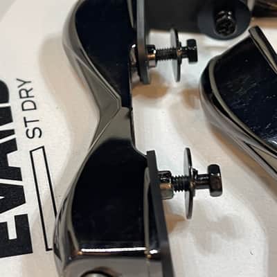 Tama Superstar Birch Black Nickel Lugs (6) with hardware image 6