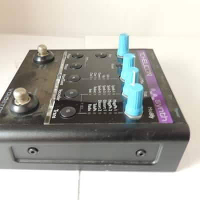 TC Helicon Voicetone Synth Vocal Effects Processor Pedal Free USA Shipping image 4