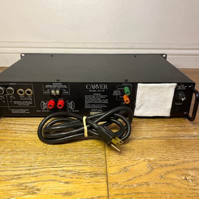Carver PM-1.5 High Headroom Magnetic-Field Power Amplifier & Carver C-1 preamplifier, both is in excellent working condition. image 6