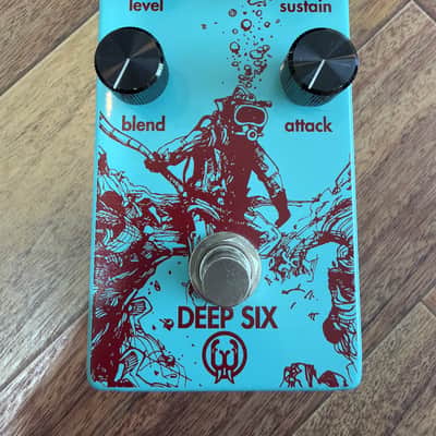 Walrus Audio Deep Six Compressor V1 2012 - 2018 - Blue / Red Diver image 1