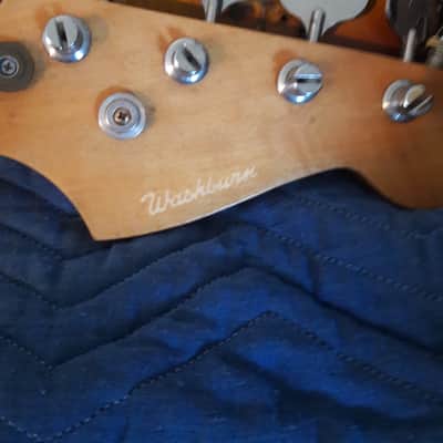 Washburn P Bass 1978 - Sunburst image 12