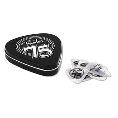 Fender 75th Anniversary Pick Tin (18)