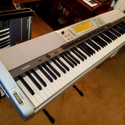 MUST SEE!!! CASIO PRIVIA PX-575R DIGITAL PIANO WITH 88 WEIGHTED KEYS GREAT FOR STUDENTS! image 9