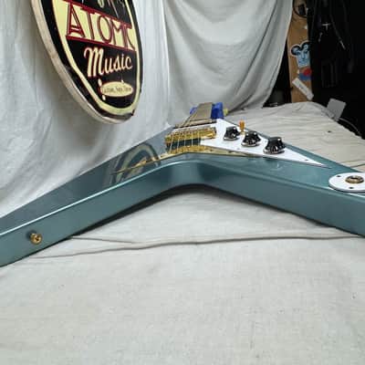 Gibson USA Custom Shop '59 1959 Reissue Flying V Guitar with COA + Case - Pelham Blue image 17