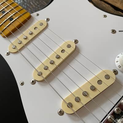 Fender Japan 1957 RI Stratocaster Reissue MIJ 2012 image 8