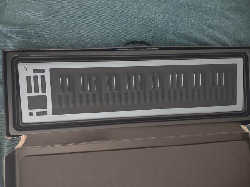 ROLI Seaboard 2 49-Key MIDI Controller 2024 - Present - Platinum Blue image 1