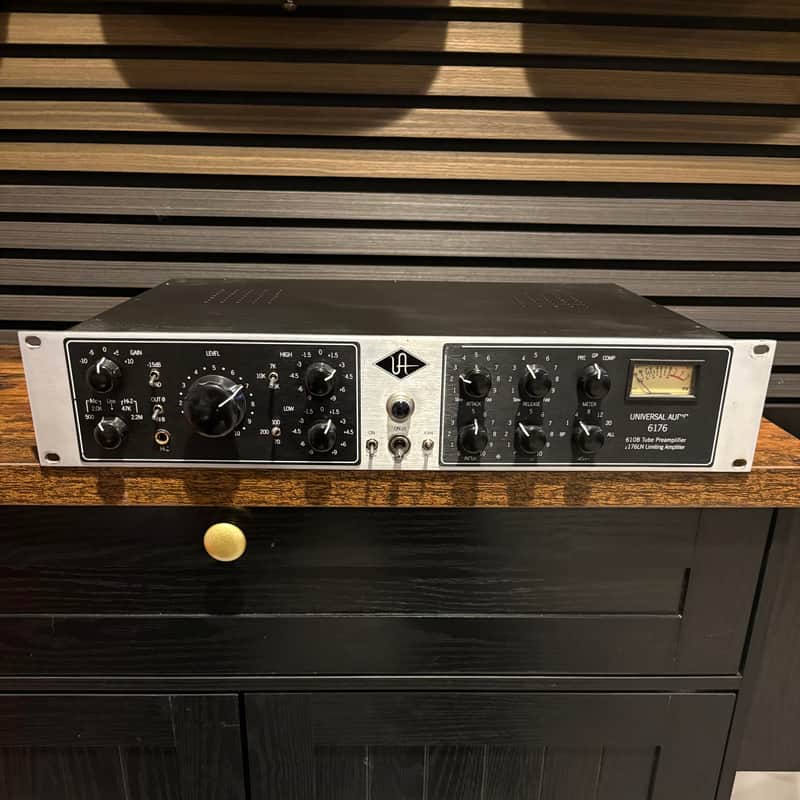 Universal Audio 6176 Channel Strip