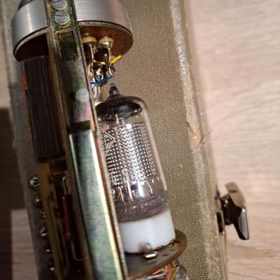 Neumann U 67 Large Diaphragm Multipattern Tube Condenser Microphone 1960 - 1971 - Nickel image 4