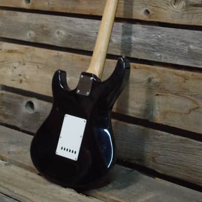 Yamaha EG112 Electric Guitar image 10