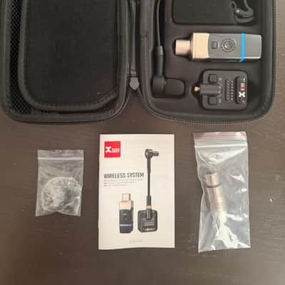 Xvive U7 Saxophone and Trumpet Wireless System - Regular Black image 2