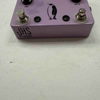 JHS Pedals Emperor V1 Analog Chorus Vibrato Tap Tempo Guitar Effect Pedal image 3