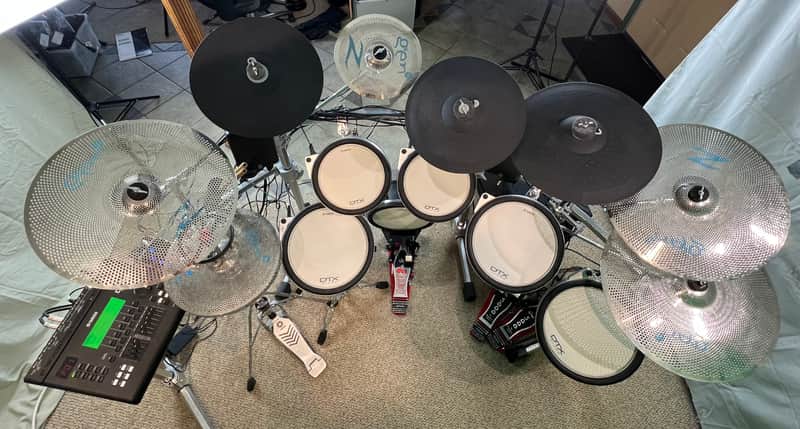 Yamaha DTX-950K Electronic Drum Set 2012 - Black image 1