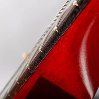 Gibson Les Paul Tribute Satin, Faded Cherry | Demo image 10
