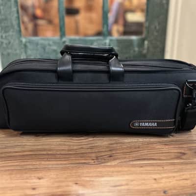 Yamaha Trumpet Ytr 2330 w/  Yamaha Soft Case & Yamaha 11b4 Mouth Piece image 16