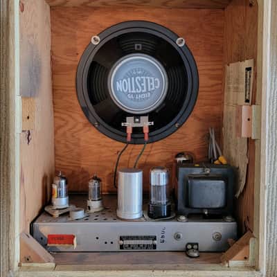 1959 Silvertone 9075 image 3