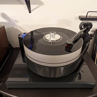 Pro-Ject RPM 10.1 Evolution HiFi Premium Turntable with Pro-Ject Base excellent condition L@@K image 1