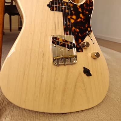 Asher T-Deluxe  2016 image 25