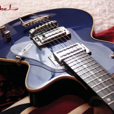 Peerless Jezebel Hollow Body Guitar & HSC Deep Wine image 3