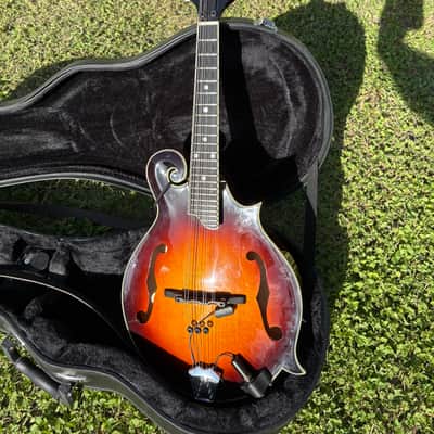Eastman MD515-CS F-Style Mandolin 2010s - Sunburst image 1