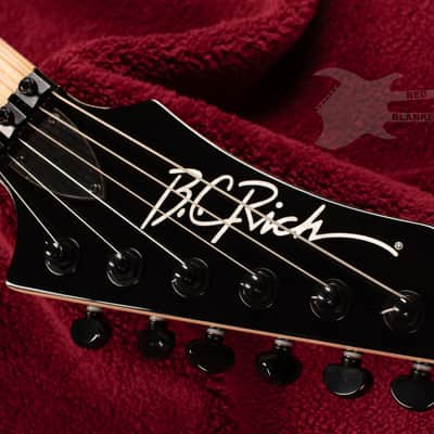 B.C. Rich Gunslinger Retro II with Floyd Rose - Red Crackle image 10
