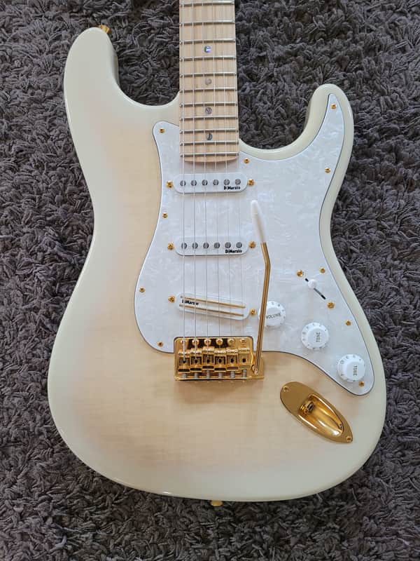 Fender Ritchie Kotzen Stratocaster 2025 - Blonde burst image 1