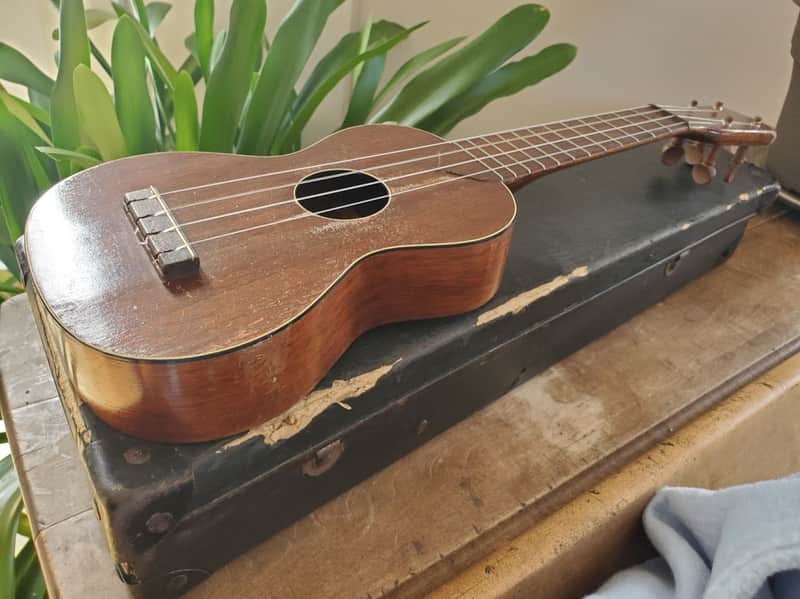 S. S. Stewart Ukulele 1930's image 1