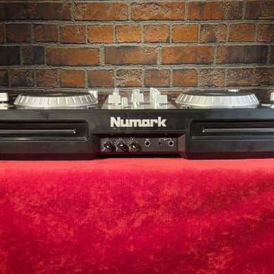 Numark Mixdeck Express DJ Controller image 7