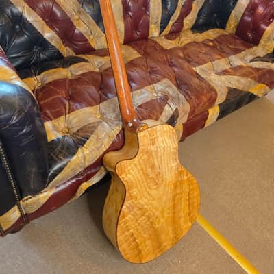 Dean Acoustic Electric Bass Guitar BRAND NEW Quilted Ash Exotica Active EQ image 3