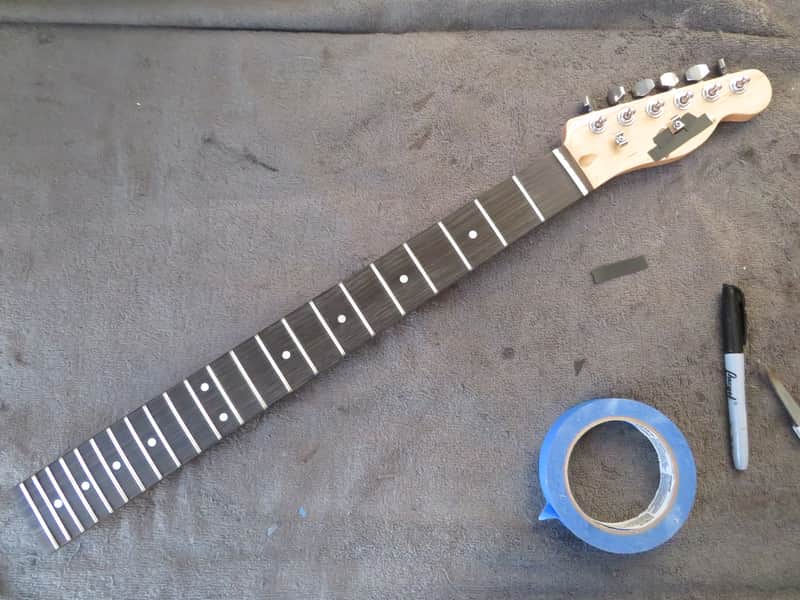 Telecaster Neck With Tuners MIM - Satin image 1