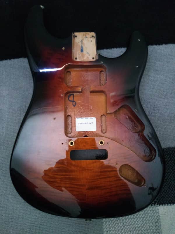 Squier Stratocaster Flamed Maple Veneer Top image 1
