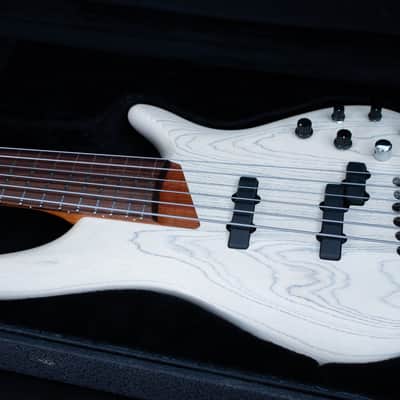 Only 300 made worldwide🌍 Ibanez SR2010 "Ashula" Bass 2010 image 22