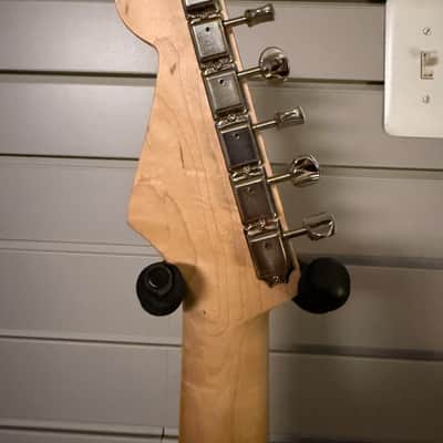 Fender AST Aerodyne Stratocaster 2004 - 2017 - Old Candy Apple Red image 6