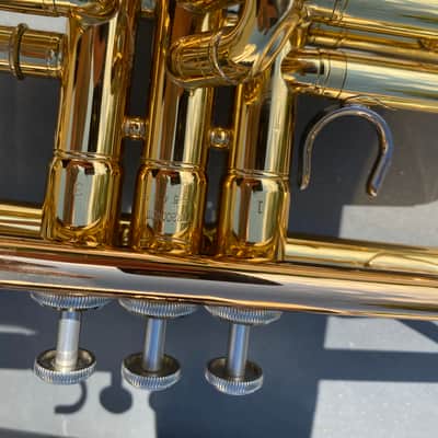 Yamaha YTR-200ADII Advantage Standard Bb Trumpet 2010s - Brass image 2