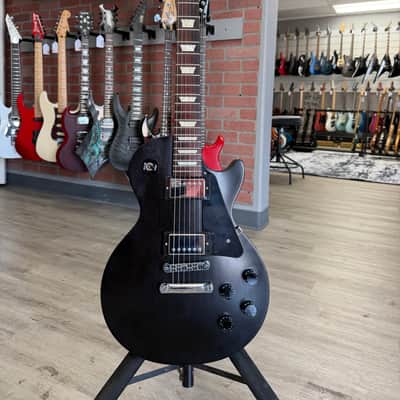 Gibson Les Paul Studio Satin Black image 2