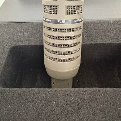 Electro-Voice PL10 Cardioid Dynamic Microphone 1980s - Beige image 2