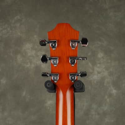 Stonebridge Furch D22 Dreadnought Acoustic Guitar w/Hard Case - 2nd Hand image 5