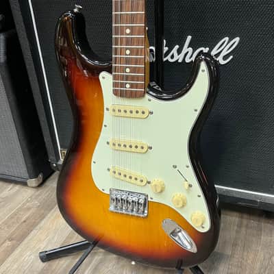 Fender ST12 TX 12-String Stratocaster MIJ 2002-2004 - 3-Tone Sunburst image 1
