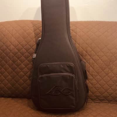 Lag TRAVEL-KAE Travel Series Massive Khaya Top & Neck 6-String Acoustic-Electric Guitar w/Soft Case image 17