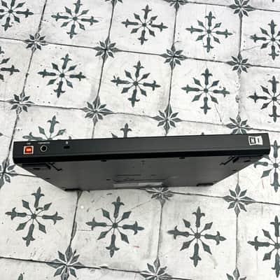 Native Instruments Maschine JAM image 3