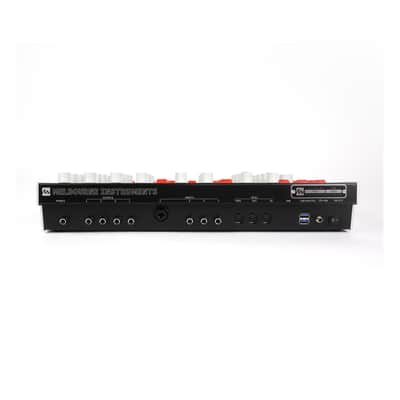 Melbourne Instruments Nina Analogue Desktop Synth w/ Motorised Controls image 8
