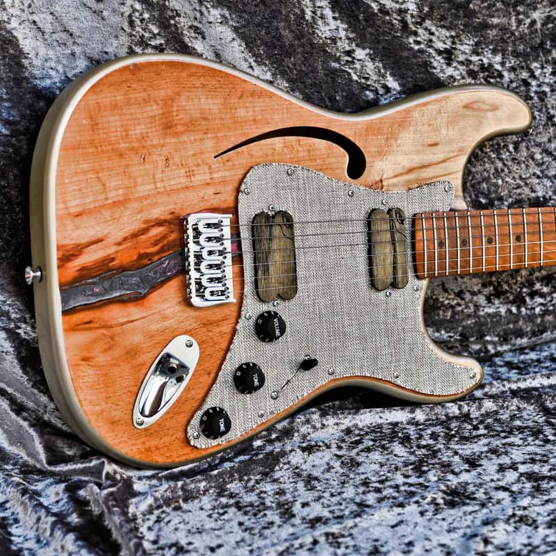 GB Liuteria Traditional Strato semi hollow european walnut relic and resin image 1