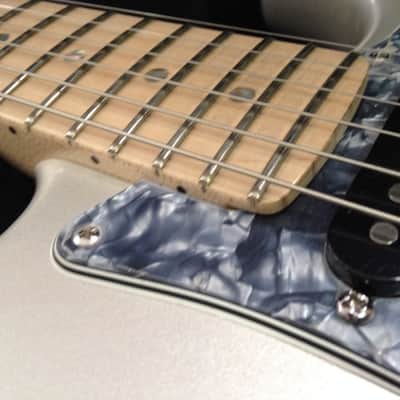 Fender American Deluxe Stratocaster 2007 Chrome Silver image 18