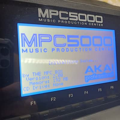 Akai MPC5000 Standalone Music Production Center image 17