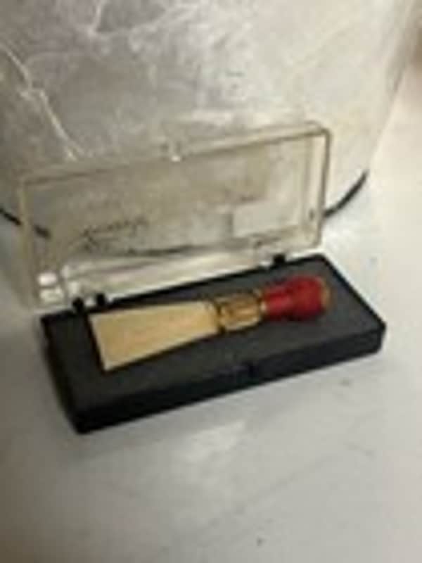 ⭐️Jones 201mh Medium Hard Bassoon Reed⭐️W/ Case⭐️ image 1