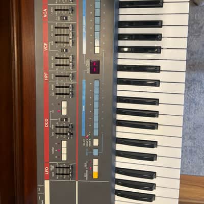 Roland Juno-106 61-Key Programmable Polyphonic Synthesizer *ORIGINAL VOICE CHIPS* image 6