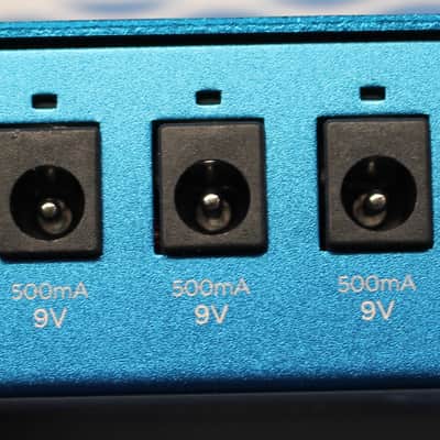 Strymon Ojai 5-Output Compact High Current DC Power Supply Blue image 2