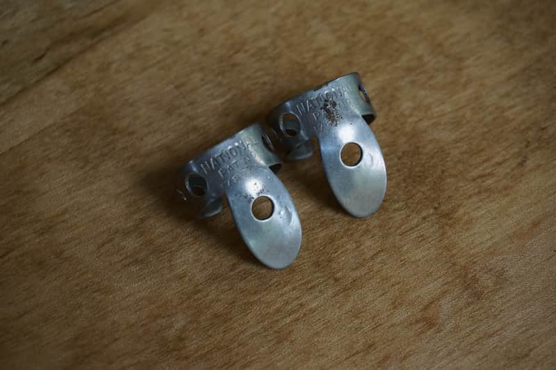Vintage National Finger Picks Pair Oval 8 1940s/50s Banjo Dobro Lap Steel Pat. No. 1787136 Rare image 1