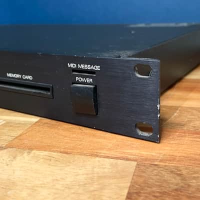Roland D-110 Multi Timbral Sound Module - Black image 4