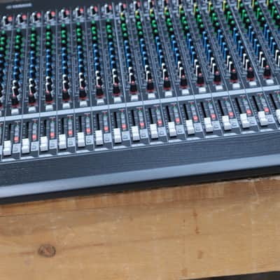 Yamaha MGP32X Mixing Console 32-Channel 4 GROUP Buses Premium Mixing Console image 18