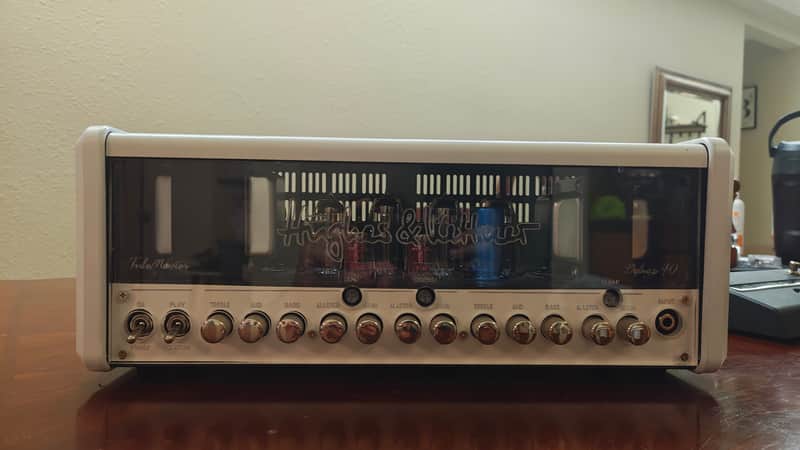 Hughes & Kettner TubeMeister Deluxe 40 with FSM-432 Pedal image 1